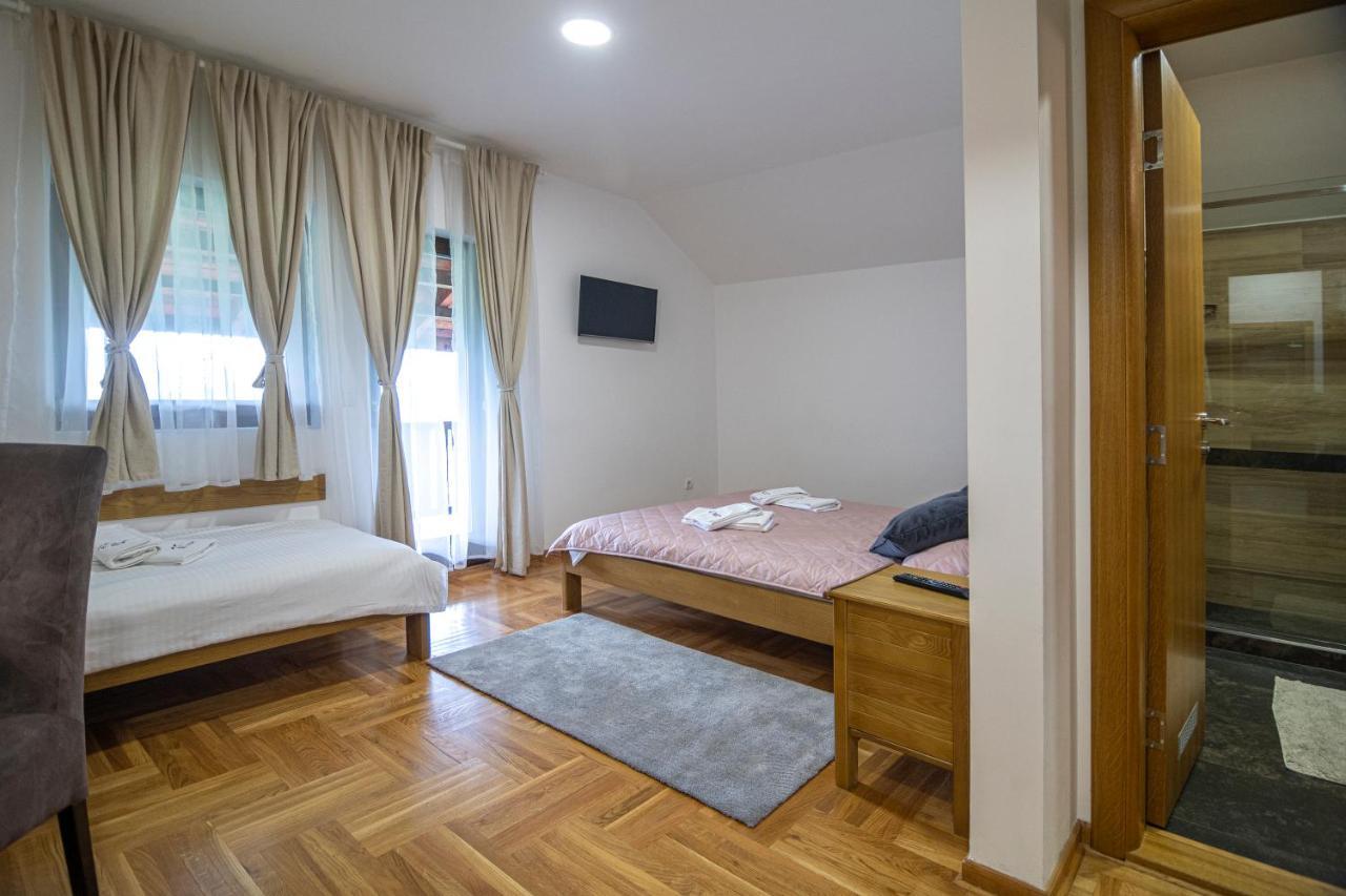 Lux Smestaj Ivanjicki Konaci Ivanjica Extérieur photo