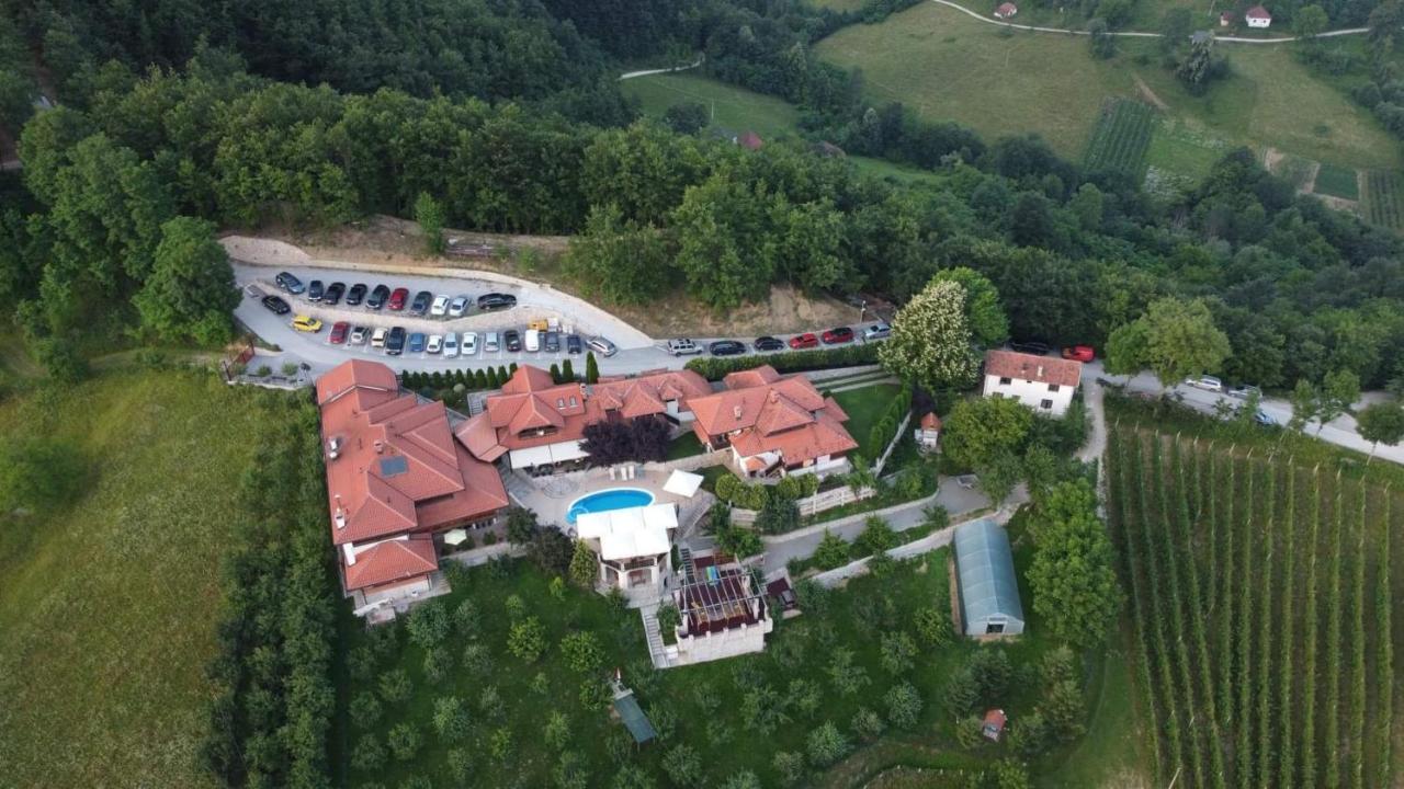 Lux Smestaj Ivanjicki Konaci Ivanjica Extérieur photo